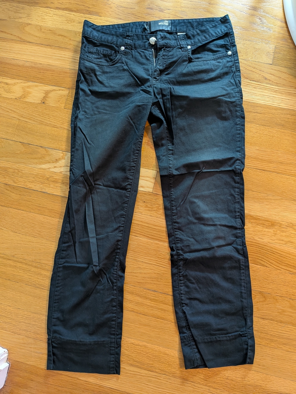 Moschino Black Cropped Slim Jean Capris